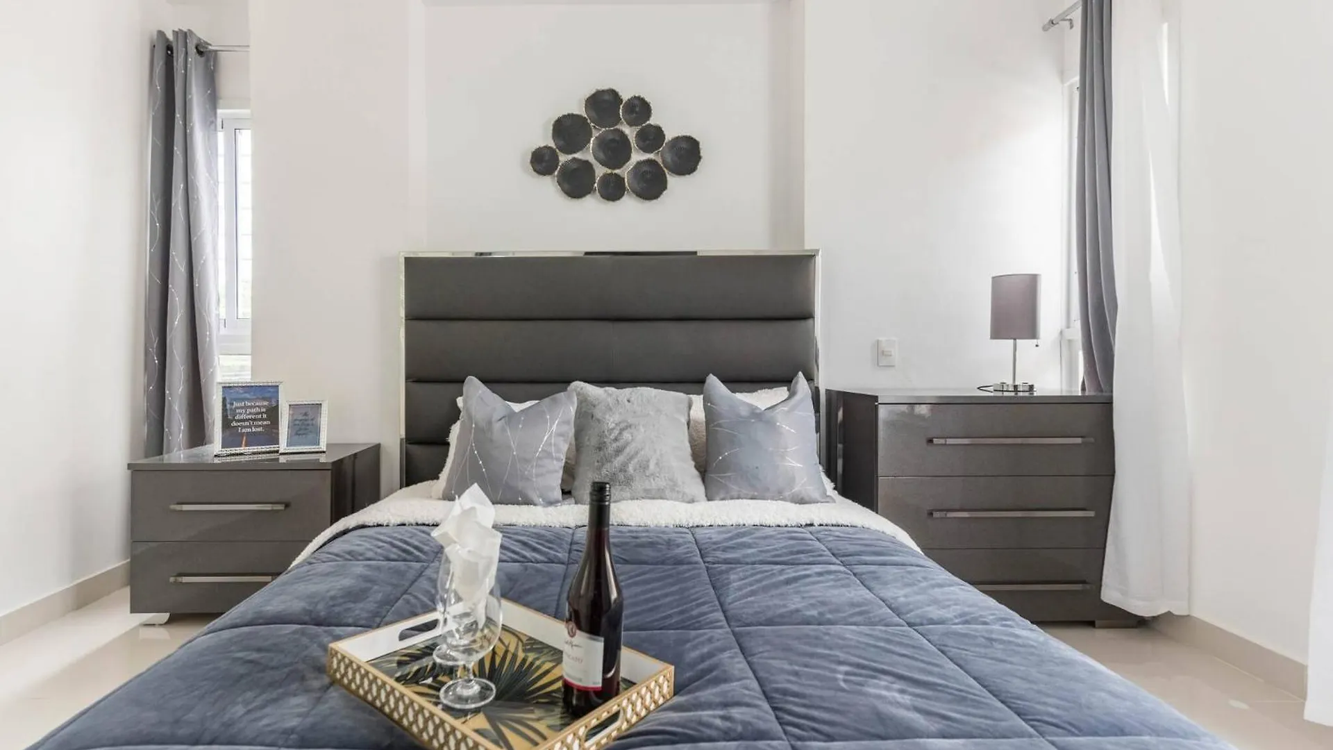 Upscale 3 Bedroom Apartment For Family Or Friends Stay Los Prados 0*,  Dominican Republic