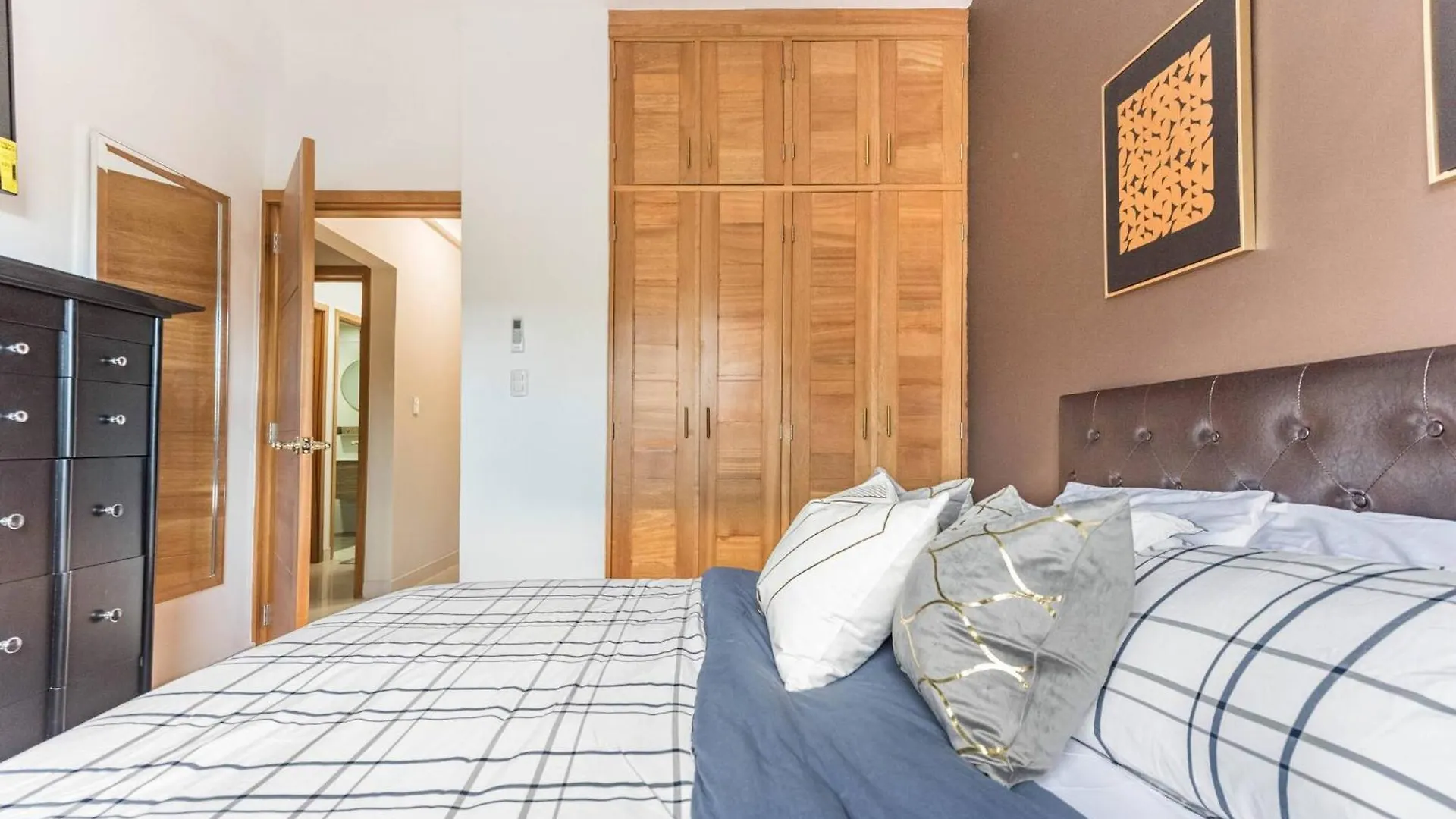 Upscale 3 Bedroom Apartment For Family Or Friends Stay Los Prados Dominican Republic
